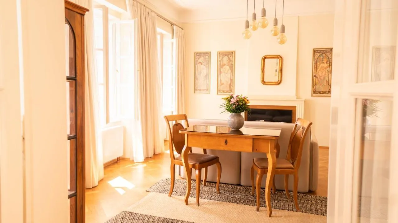 Residence Dvorak Praga Apartament